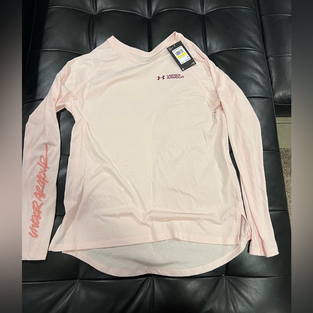 Pink under armor long sleeve size medium WITH TAGS!!